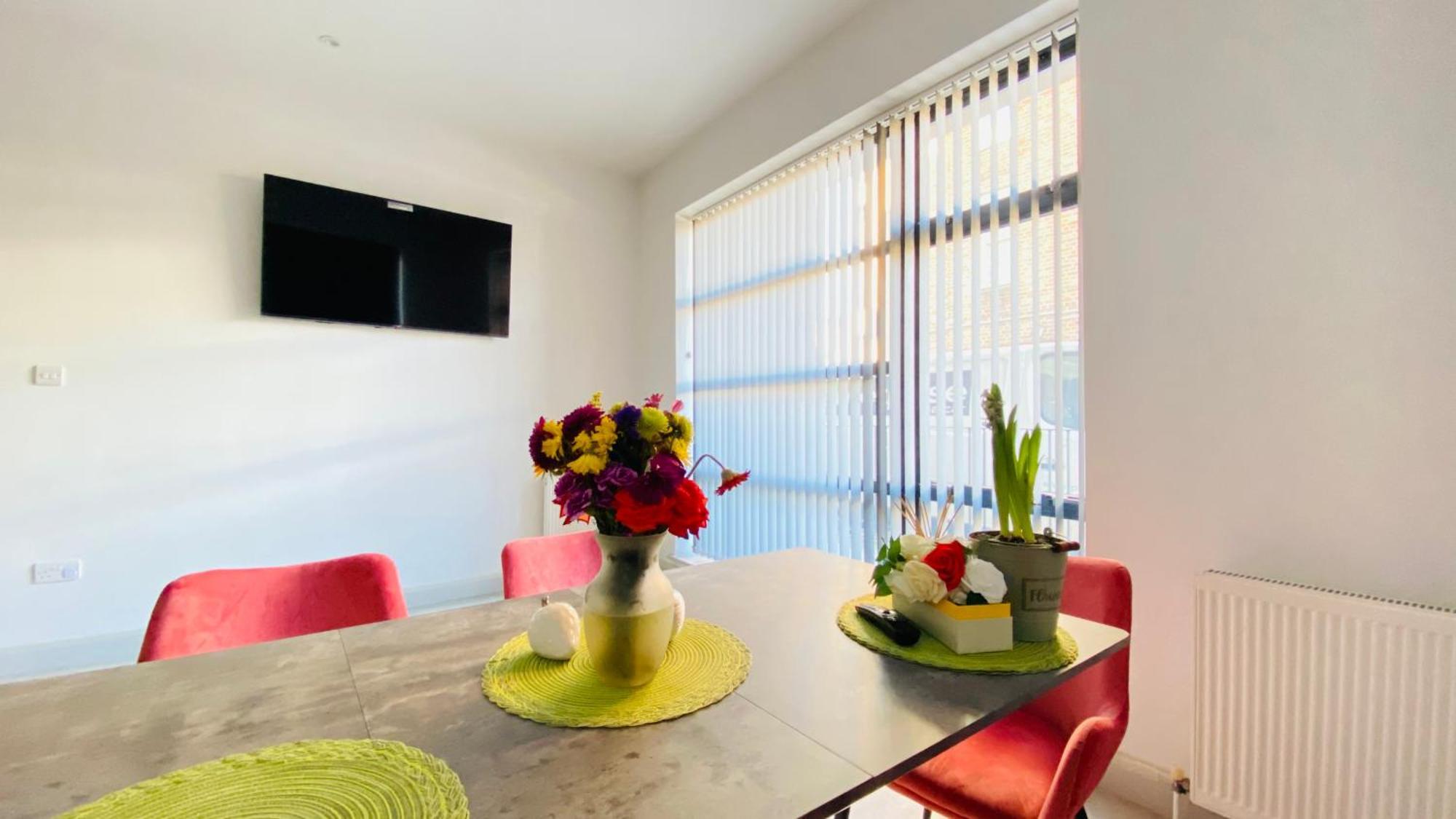 Shadwell - Walking Distance To Tower Bridge, Two Stations In Close Proximity London Kültér fotó